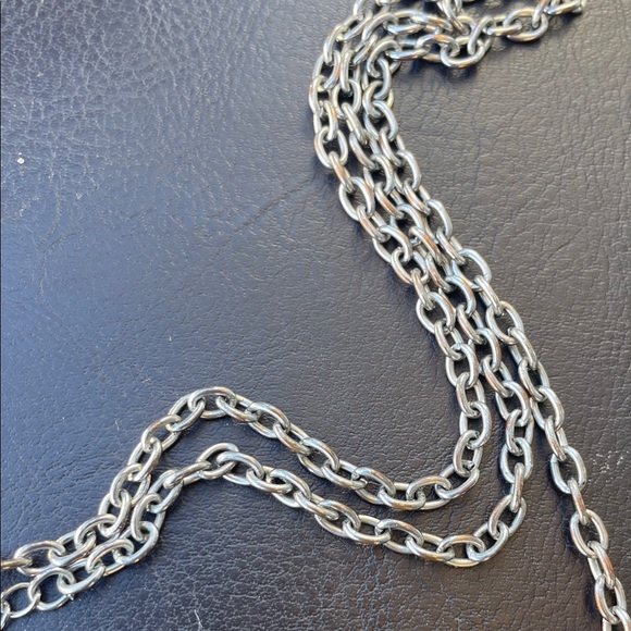 Silver Skeleton Key and Heart Pendant LONG Necklace preloved Y2K - Picture 5 of 6